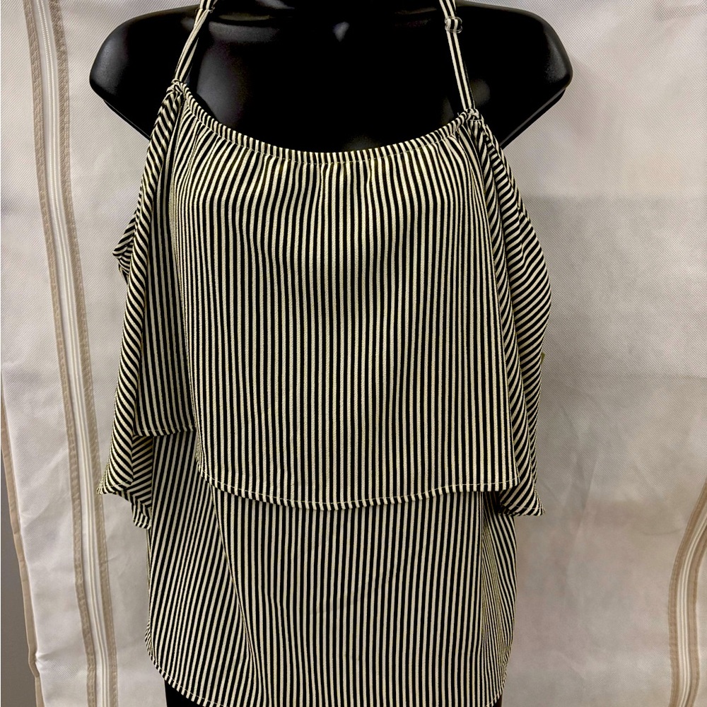 Kokoon NWT off the shoulder blouse